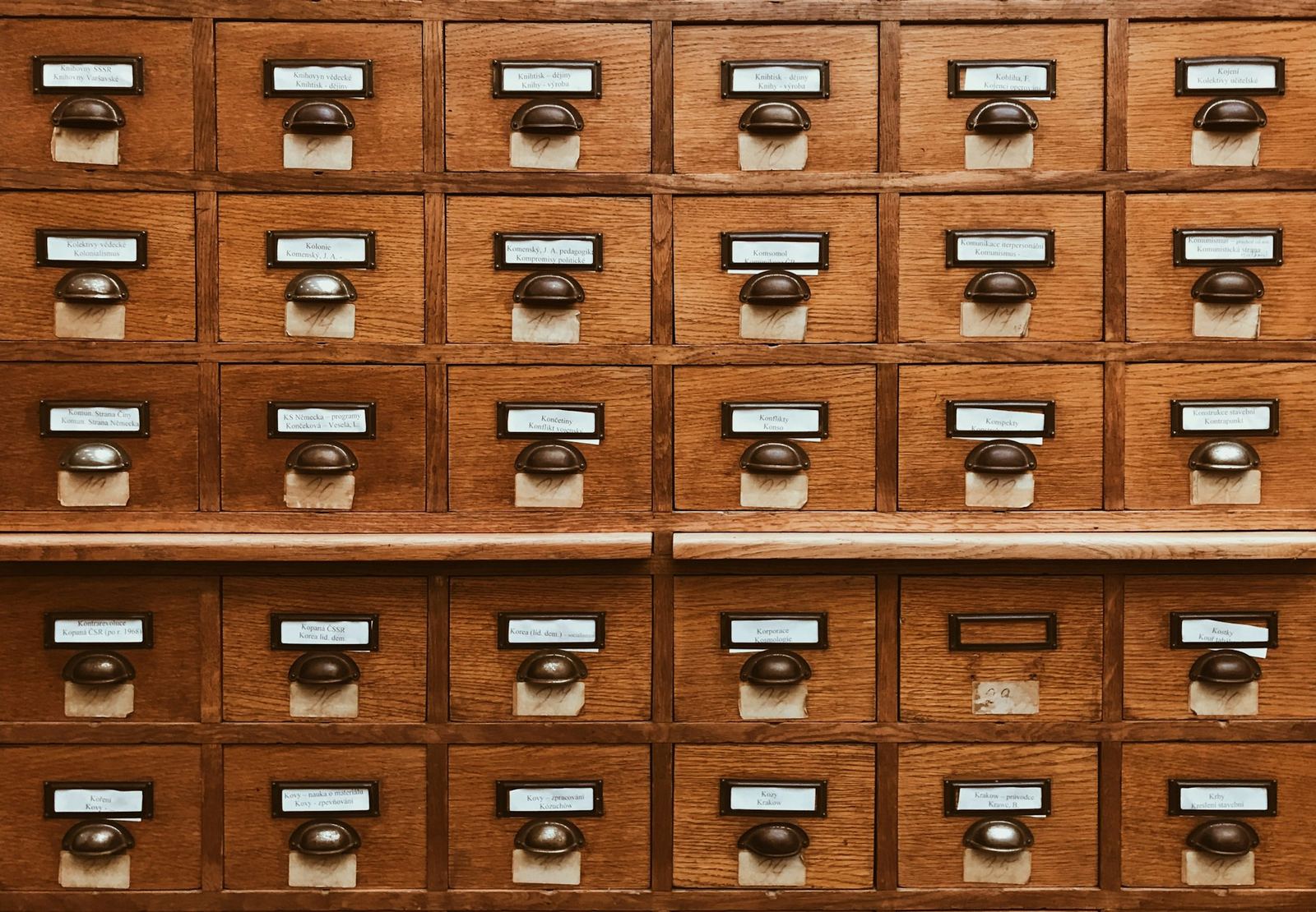 When to Choose MongoDB: A Guide